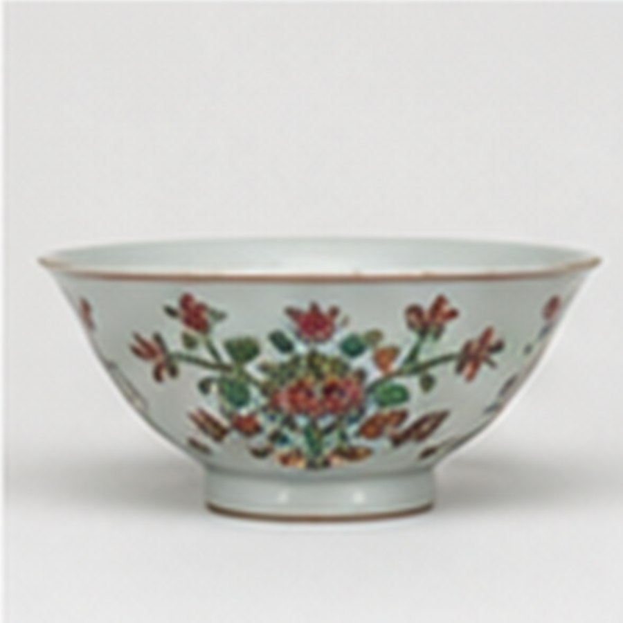 雅藏青花笔筒 · 品相完整